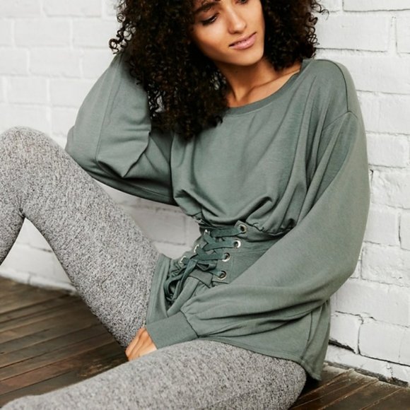 Express Tops - Express corset waist Sweatshirt